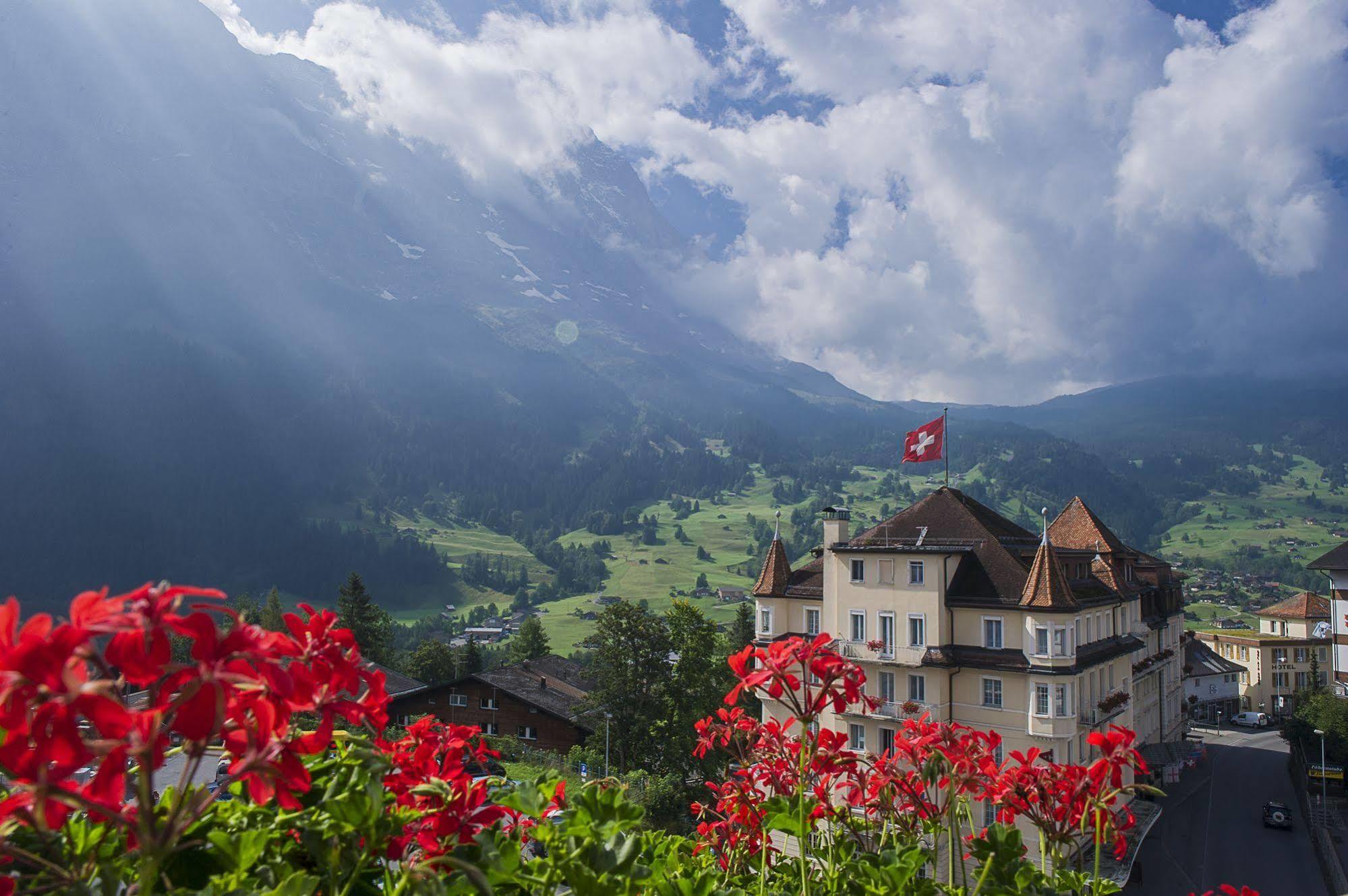 Hotel Bernerhof Grindelwald Exterior photo